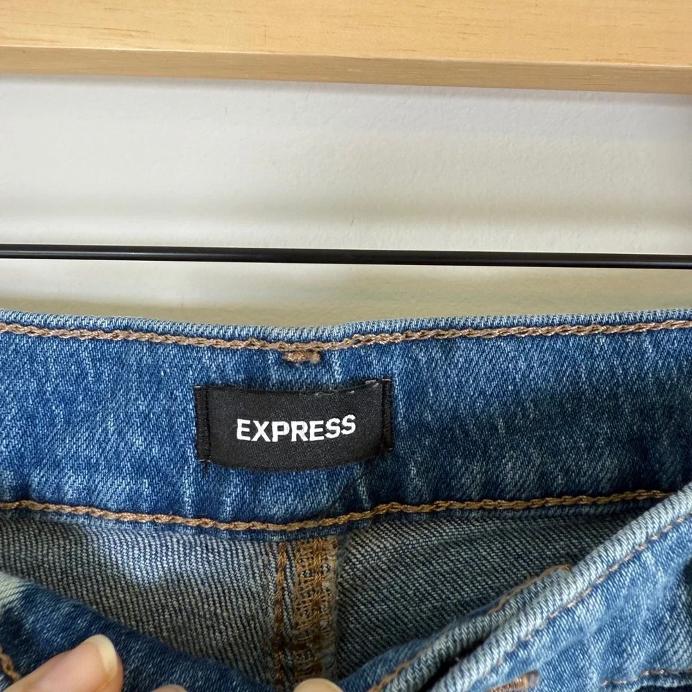 Express Straight Ankle High Rise Raw Hem Ripped Light Wash Denim Blue Jeans‎ 8R